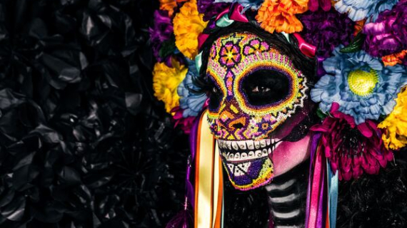 Día de Muertos y Halloween: Impulsando la economía local y nacional 