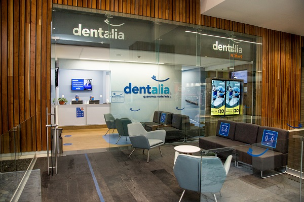 dentalia anuncia plan de expansión e inversión