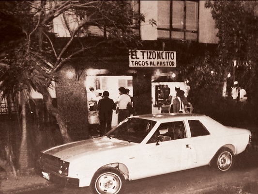 El Tizoncito celebra sus 58 años lanzando  un reto a sus comensales