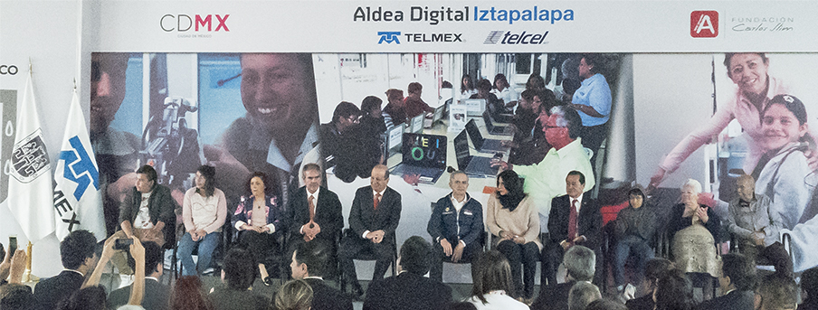 Aldea Digital Iztapalapa TELMEX TELCEL 