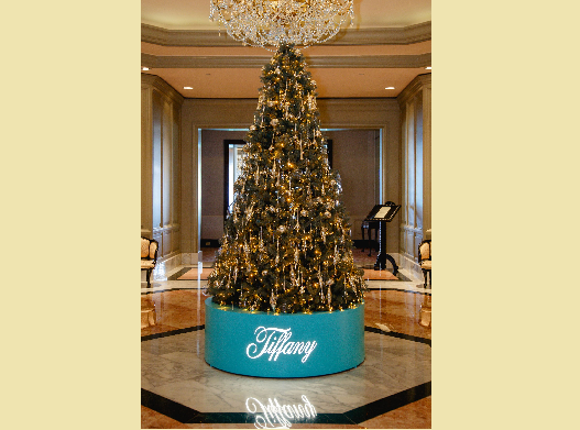 The Ritz-Carlton, Cancun presentan el árbol navideño Tiffany