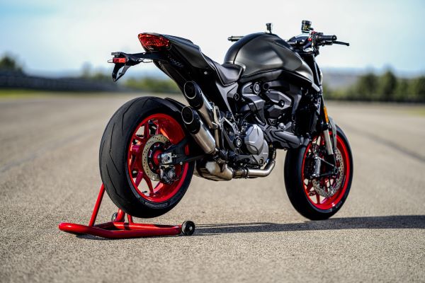 Ducati Monster 2021