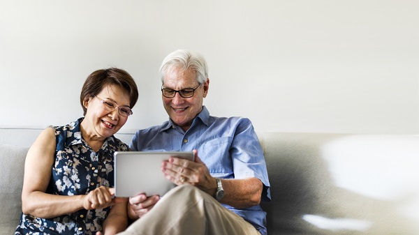 Tecnología segura para adultos mayores