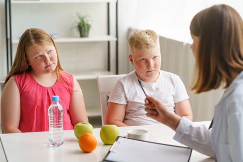 Estudio muestra las barreras que enfrentan los adolescentes para atender su obesidad