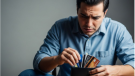 Tarjetas de crédito: El desafío financiero que enfrentan los hispanos en Estados Unidos