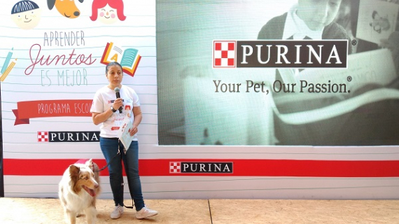 Purina crea programa donde perros 'enseñan' a leer