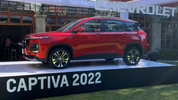 Chevrolet Captiva 2022 llega a México con versiones de 5 y 7 pasajeros