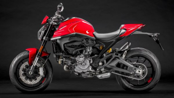 Ducati Monster 2021, "rigorosomente naked"