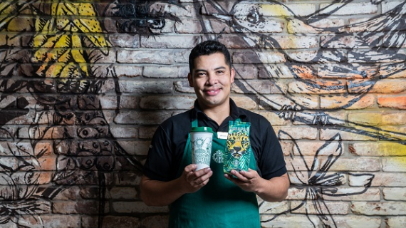  Starbucks lanza nuevo vaso reusable en beneficio de las comunidades cafetaleras de Oaxaca