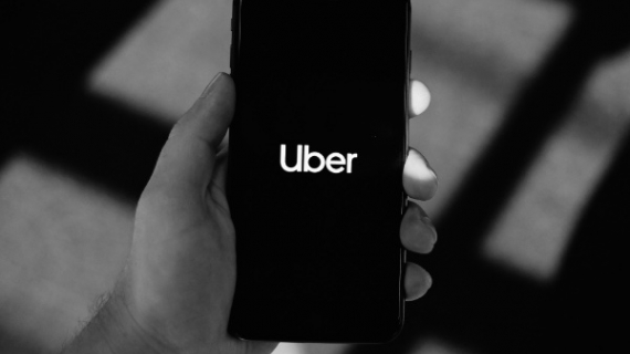 “Pon tu sueño en marcha”, una campaña de Uber en alianza con Oswaldo Sánchez