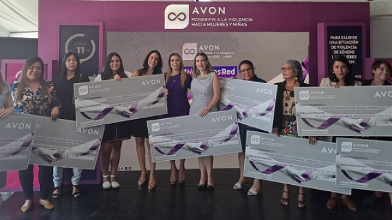 Avon entrega  +MN$ 6 millones en donativos a fundaciones y organizaciones que luchan vs. la violencia de género