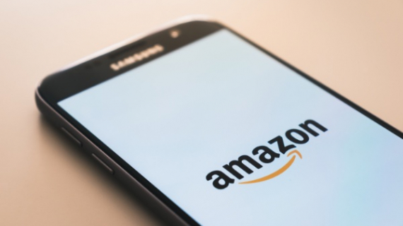 Amazon comparte sus avances en protección contra falsificaciones 