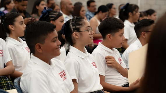 Eduser Soriana gradúa a su primera generación de niños y niñas de primaria