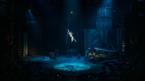 Cirque du Soleil JOYÀ celebra su 10º aniversario con un nuevo acto de pole flying