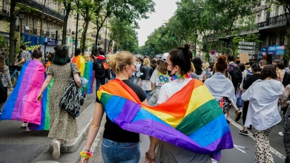 Perfil del consumidor LGBT+ en México, preferencias y tendencias de compra