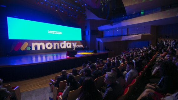  monday.com fortalece la conexión entre personas y tecnología en México 