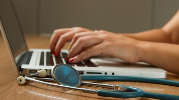 Nueva plataforma digital conecta compradores con productos de salud y bienestar