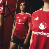 Adidas reveló el nuevo uniforme del Manchester United para la temporada 2024/25