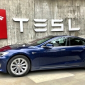 Tesla pierde popularidad en México por incertidumbre sobre su fábrica